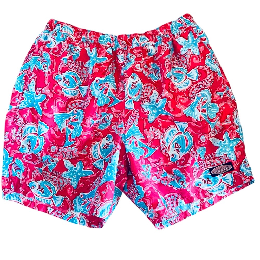 Vineyard Vines Men’s blue and red Tropical Fish pattern board shorts Size XL